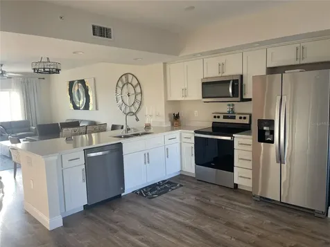 960 Starkey Road Largo FL 33771