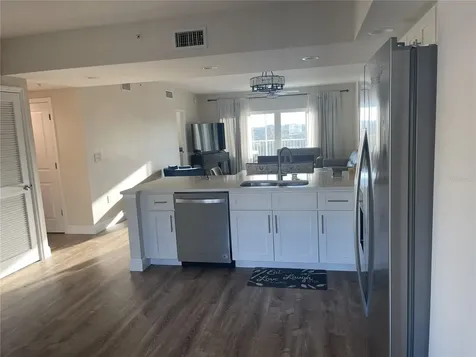 960 Starkey Road Largo FL 33771