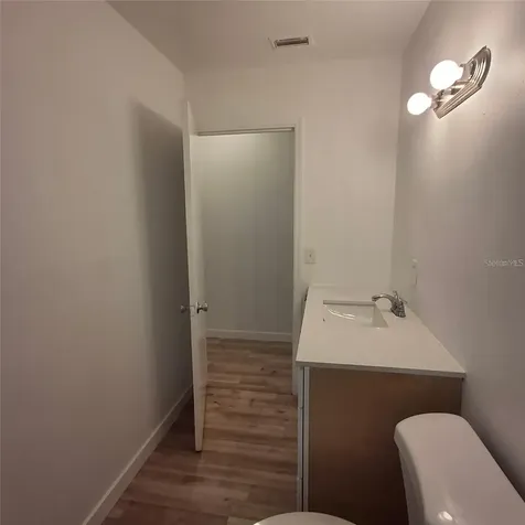 444 Sunnyview Circle Orlando FL 32810