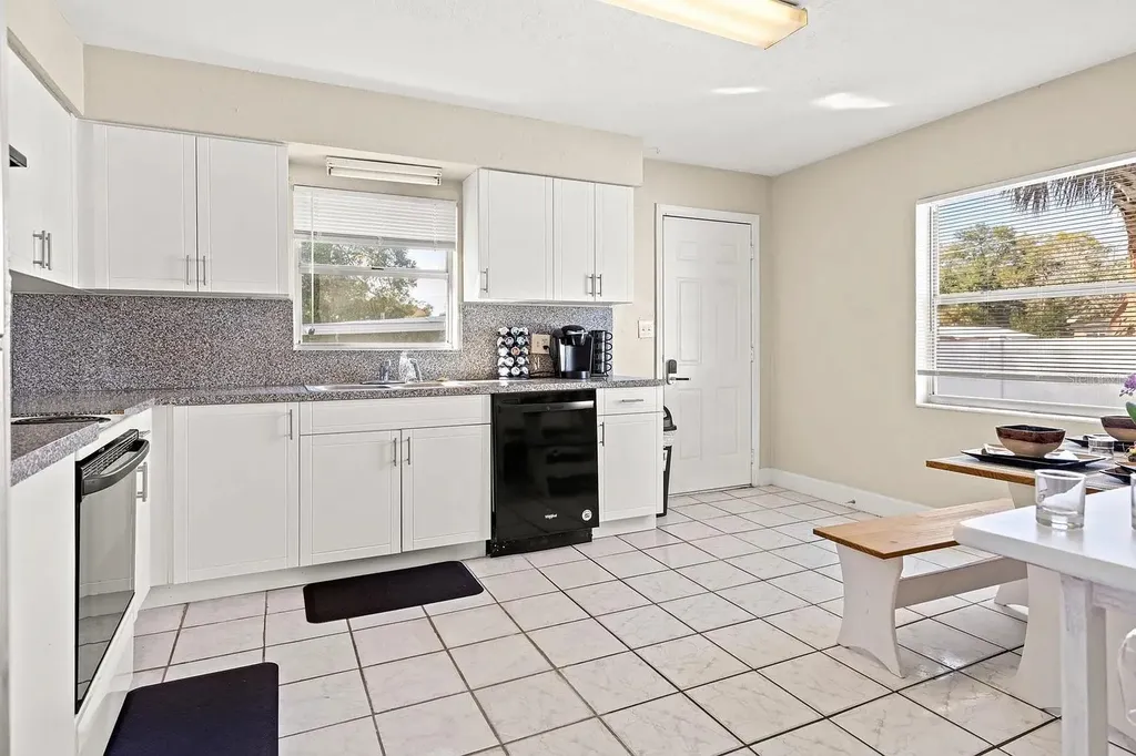3512 N 15th Street Tampa FL 33605