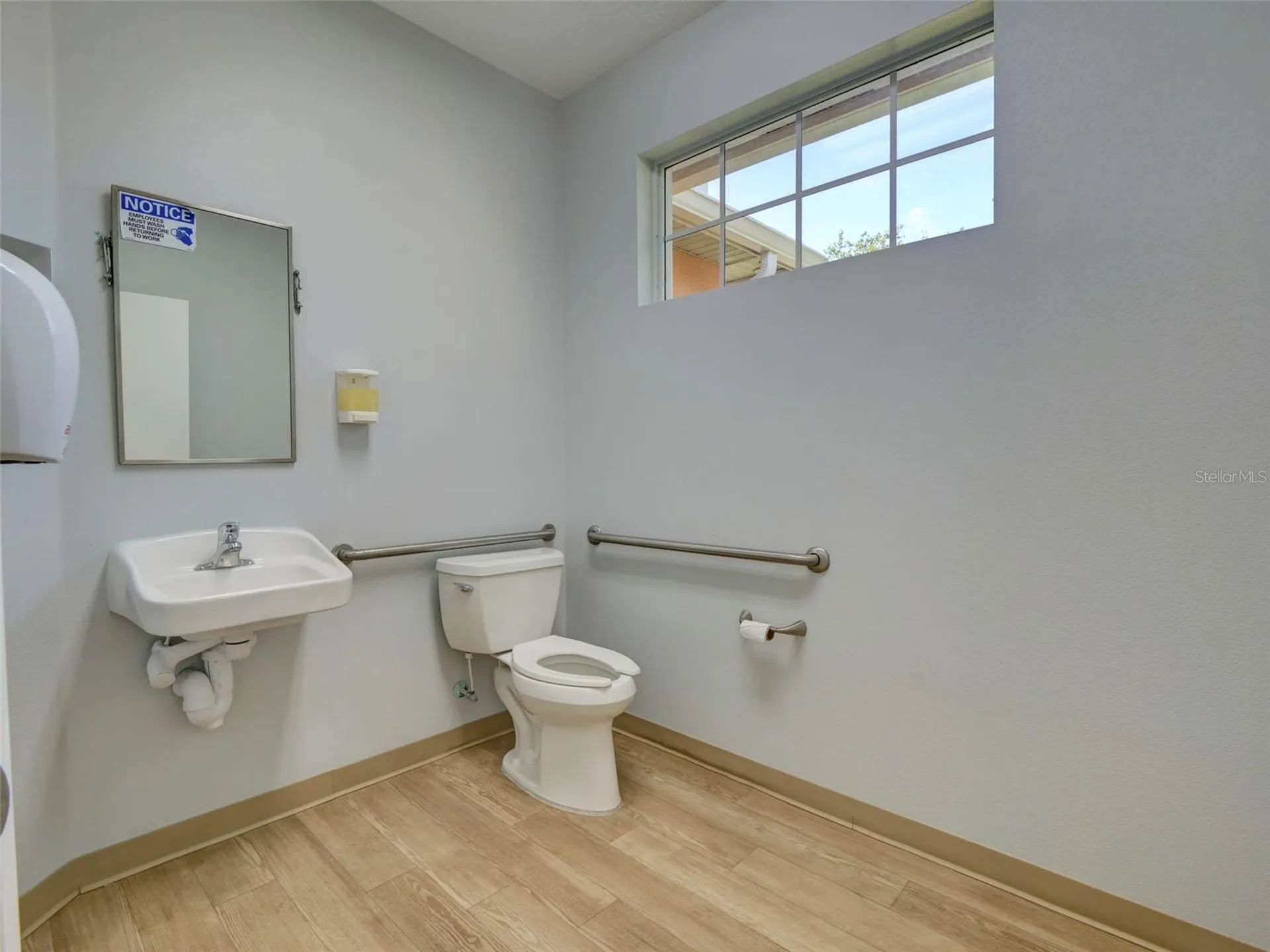 733 S Goldenrod Road Orlando FL 32822