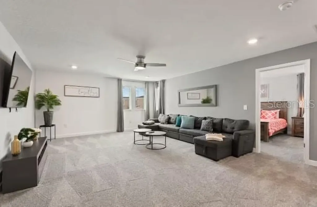 9298 Sommerset Hills Drive Davenport FL 33896