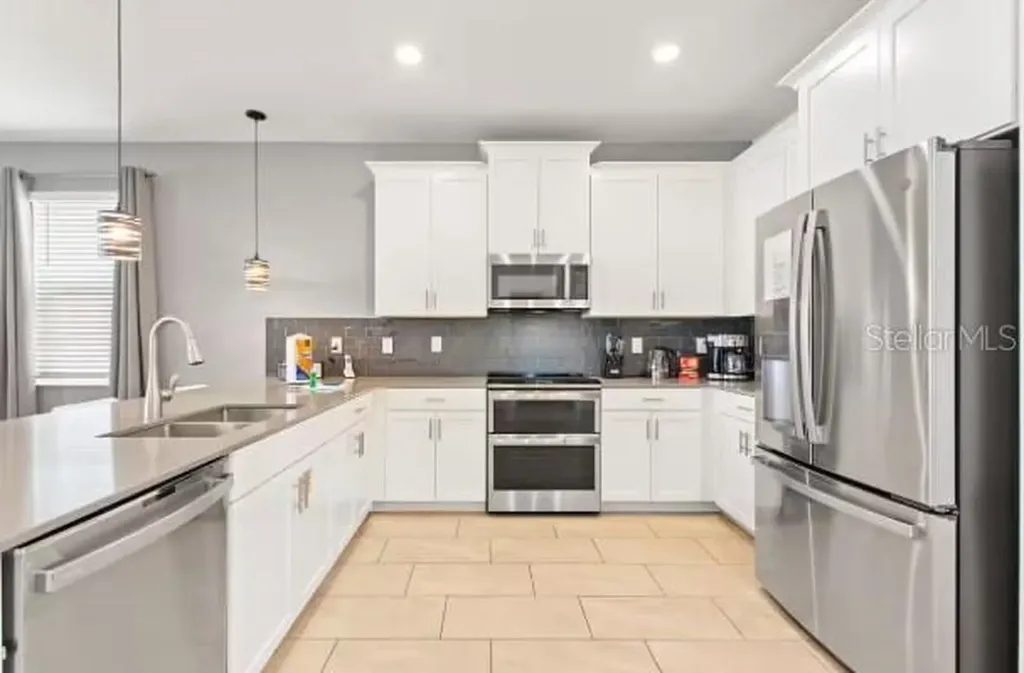9298 Sommerset Hills Drive Davenport FL 33896