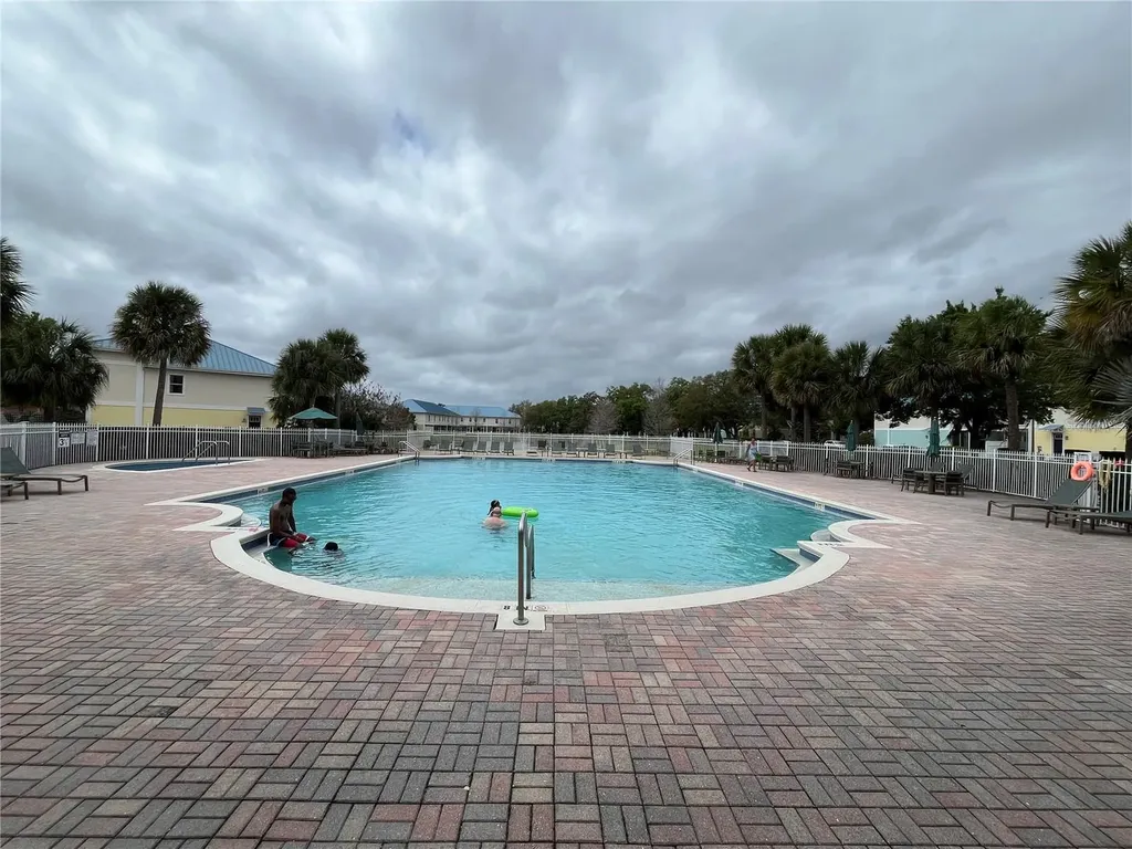 2013 Grand Oak Drive Kissimmee FL 34744