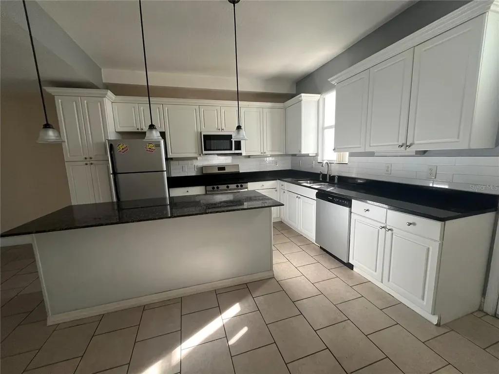 2013 Grand Oak Drive Kissimmee FL 34744