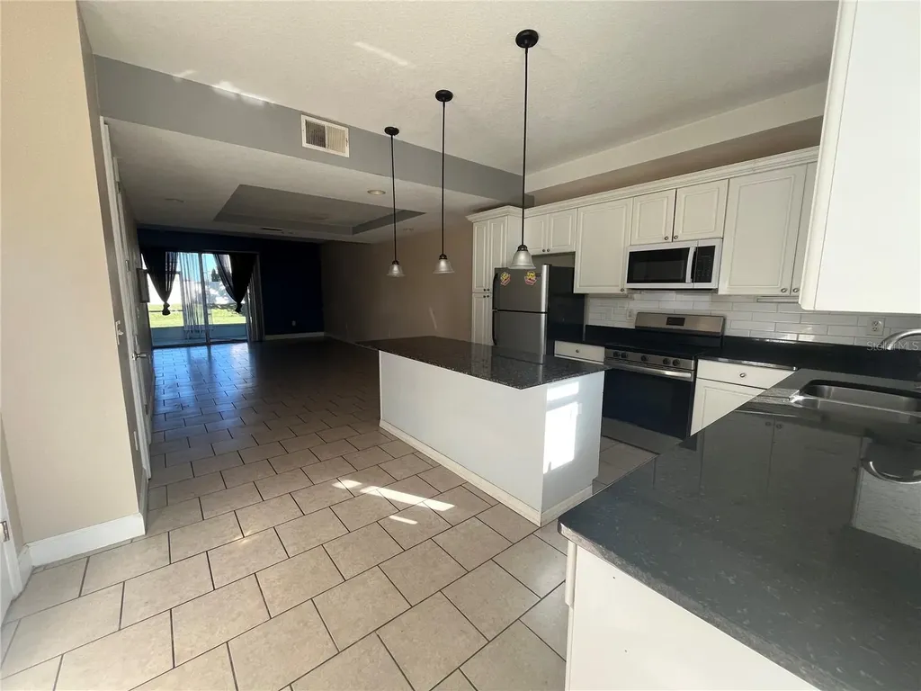 2013 Grand Oak Drive Kissimmee FL 34744
