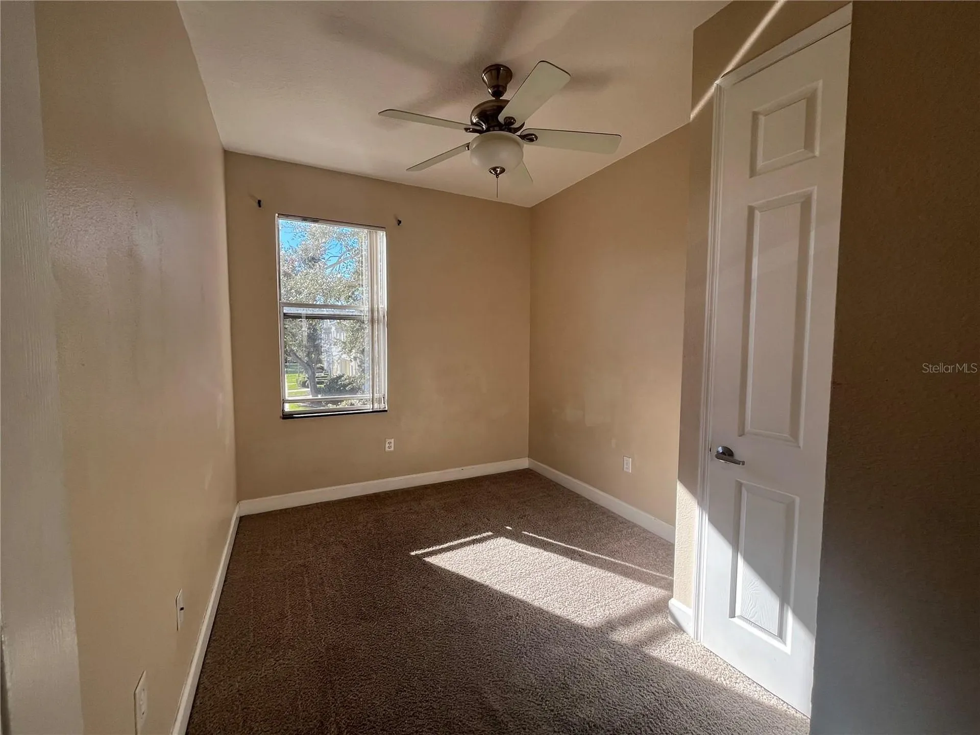 2013 Grand Oak Drive Kissimmee FL 34744