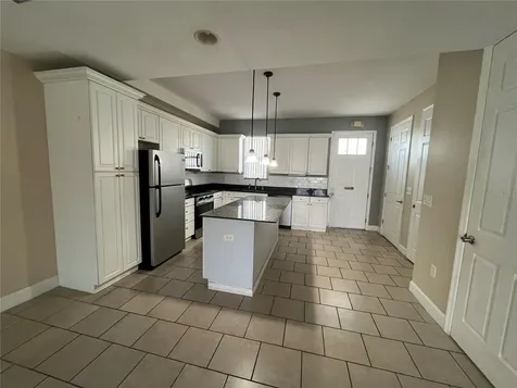 2013 Grand Oak Drive Kissimmee FL 34744