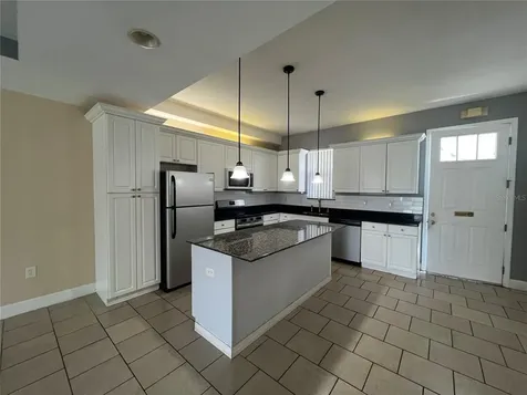 2013 Grand Oak Drive Kissimmee FL 34744