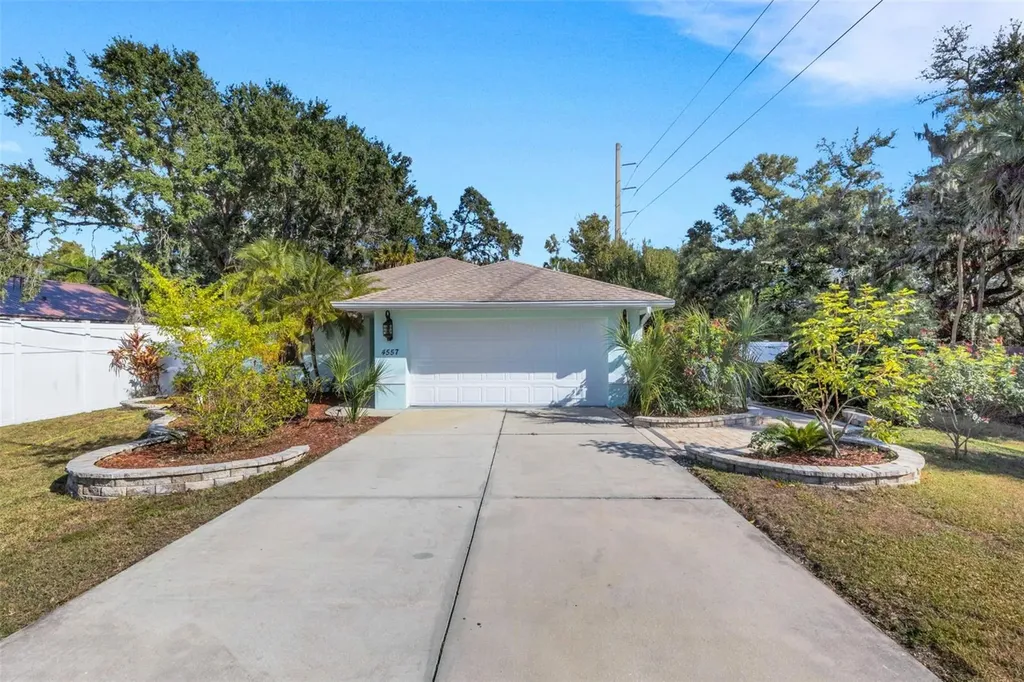 4557 Worcester Road Sarasota FL 34231