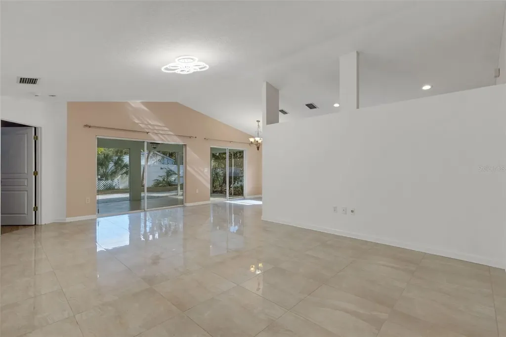 4557 Worcester Road Sarasota FL 34231