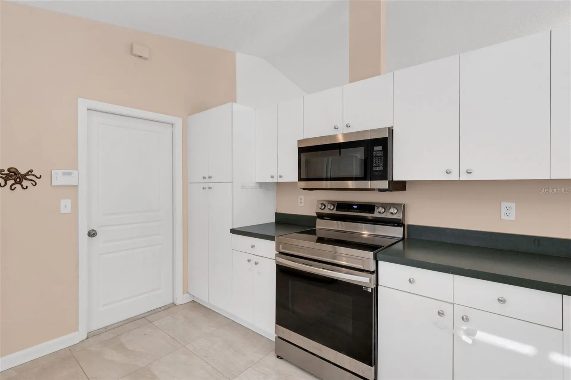 4557 Worcester Road Sarasota FL 34231