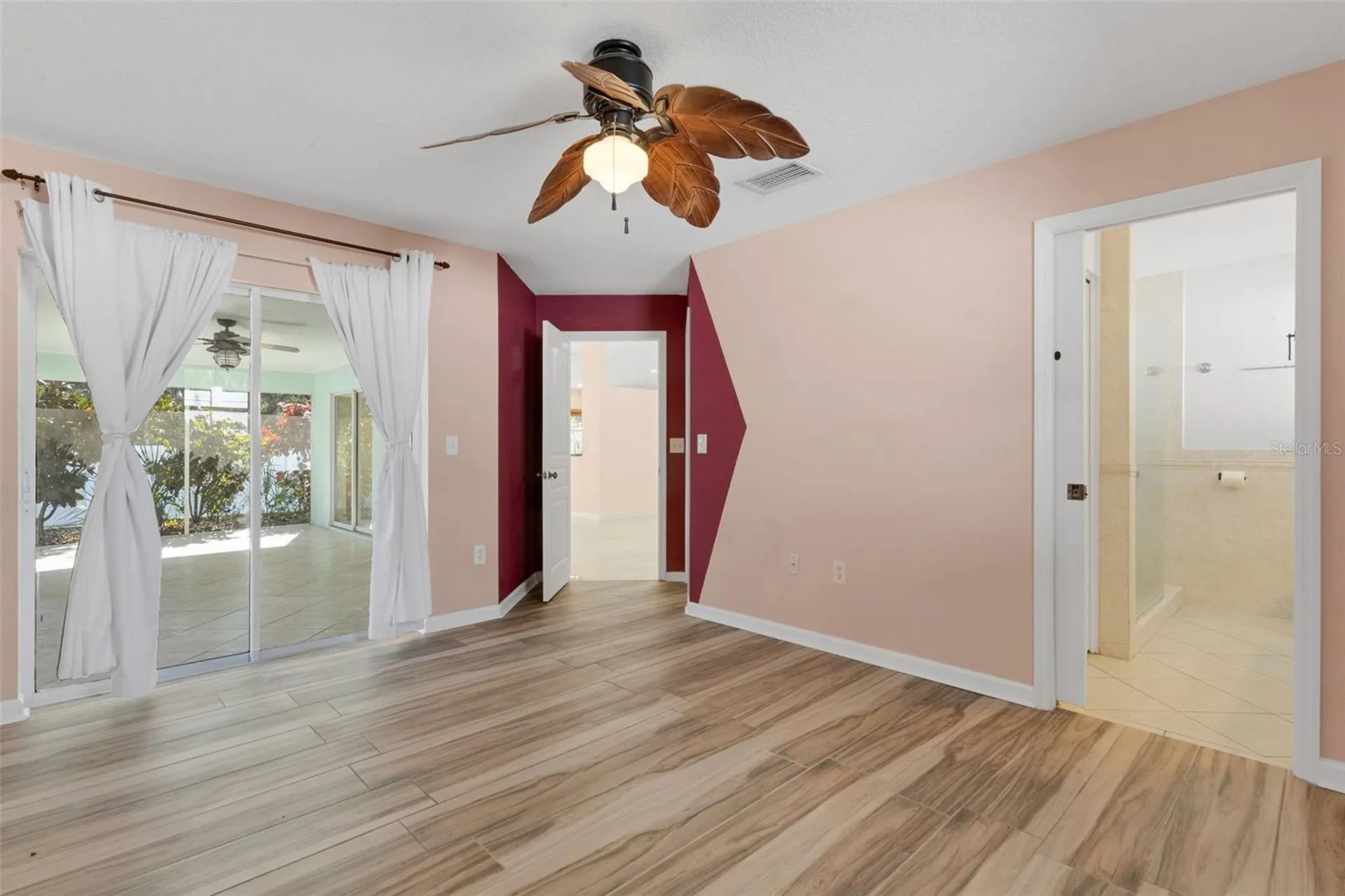 4557 Worcester Road Sarasota FL 34231