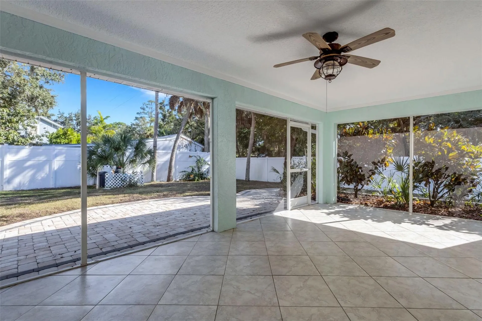 4557 Worcester Road Sarasota FL 34231