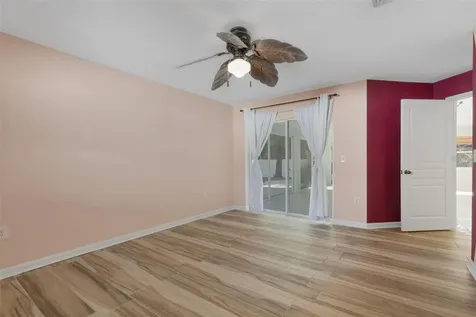 4557 Worcester Road Sarasota FL 34231