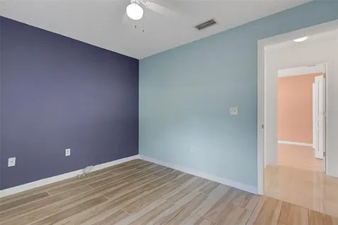 4557 Worcester Road Sarasota FL 34231