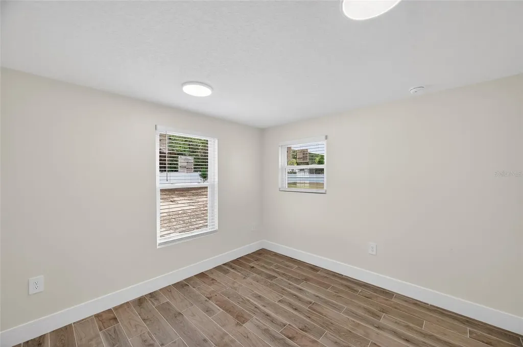 17352 Us Highway 41 Spring Hill FL 34610