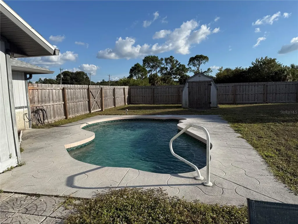 2987 N Biscayne Drive North Port FL 34291