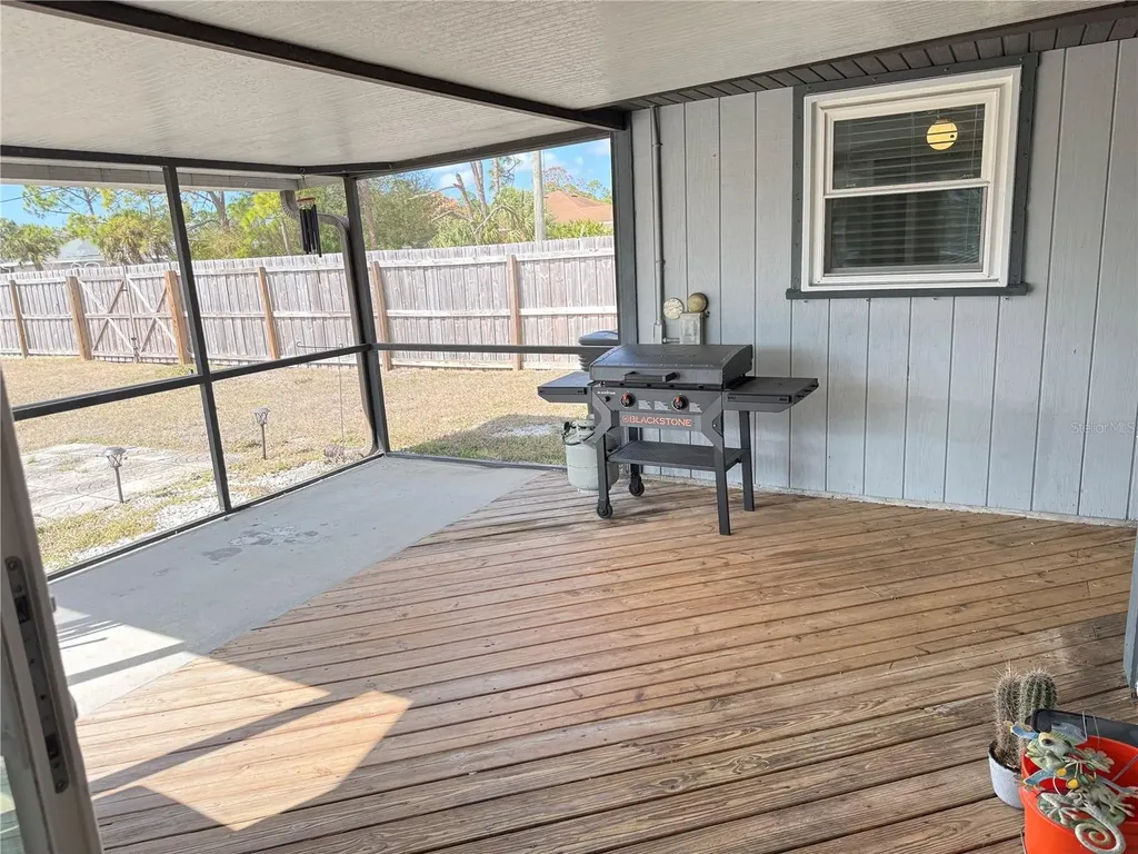 2987 N Biscayne Drive North Port FL 34291