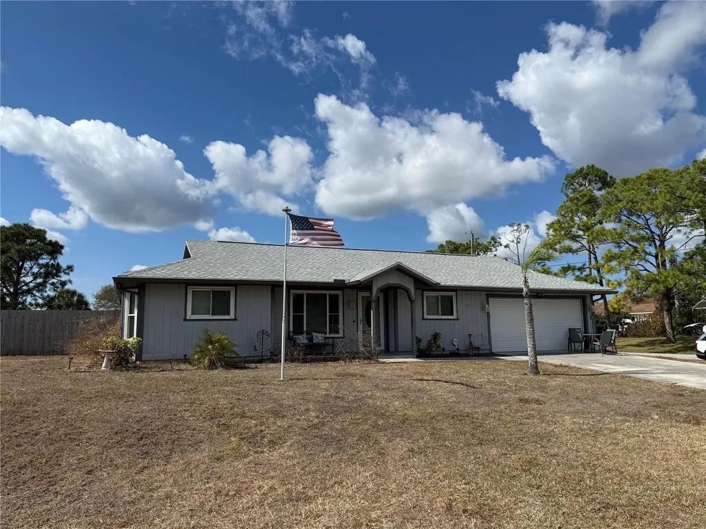 2987 N Biscayne Drive North Port FL 34291