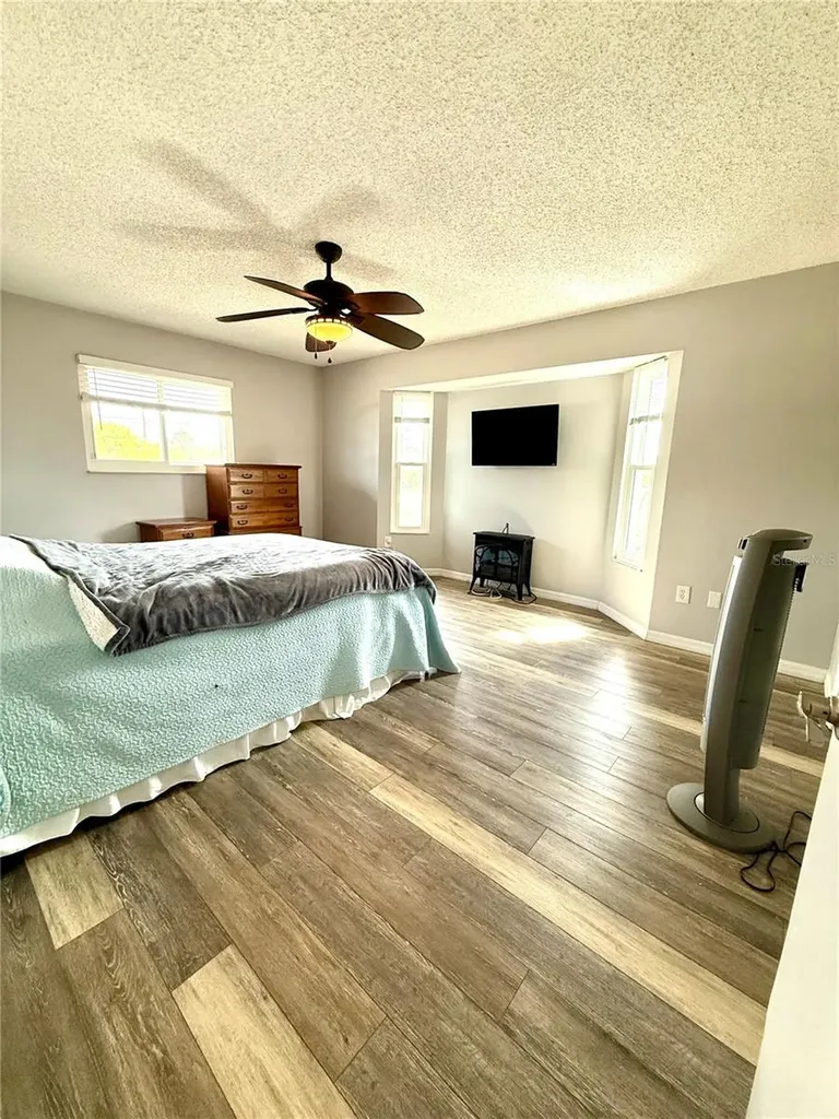 2987 N Biscayne Drive North Port FL 34291
