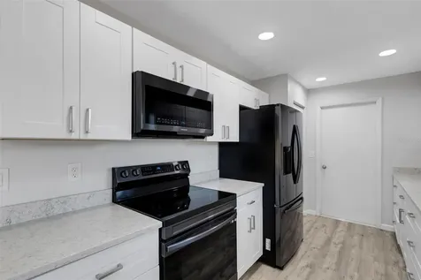 2057 Linwood Drive Sarasota FL 34232