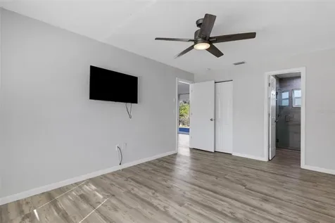 2057 Linwood Drive Sarasota FL 34232