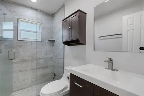 2057 Linwood Drive Sarasota FL 34232