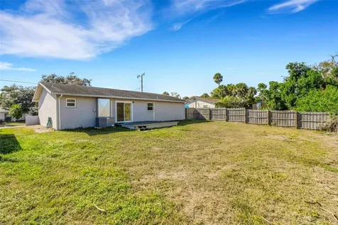 2057 Linwood Drive Sarasota FL 34232