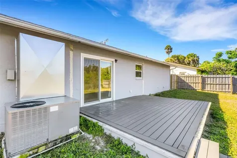 2057 Linwood Drive Sarasota FL 34232