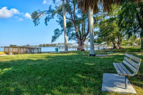 511 84th Street NW Bradenton FL 34209
