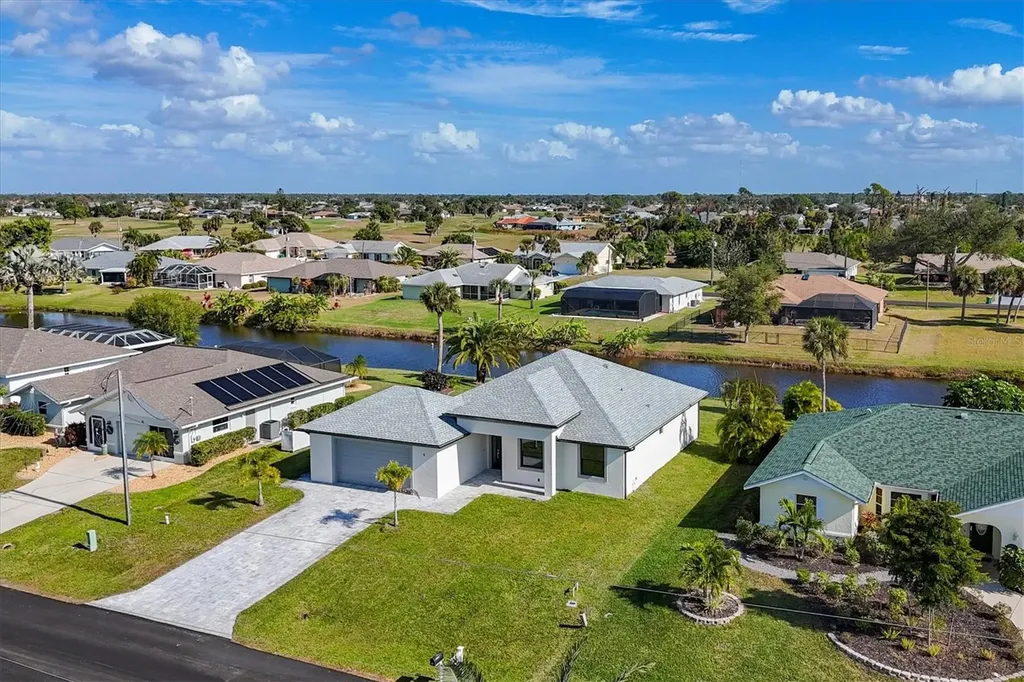 9 Bunker Place Rotonda West FL 33947