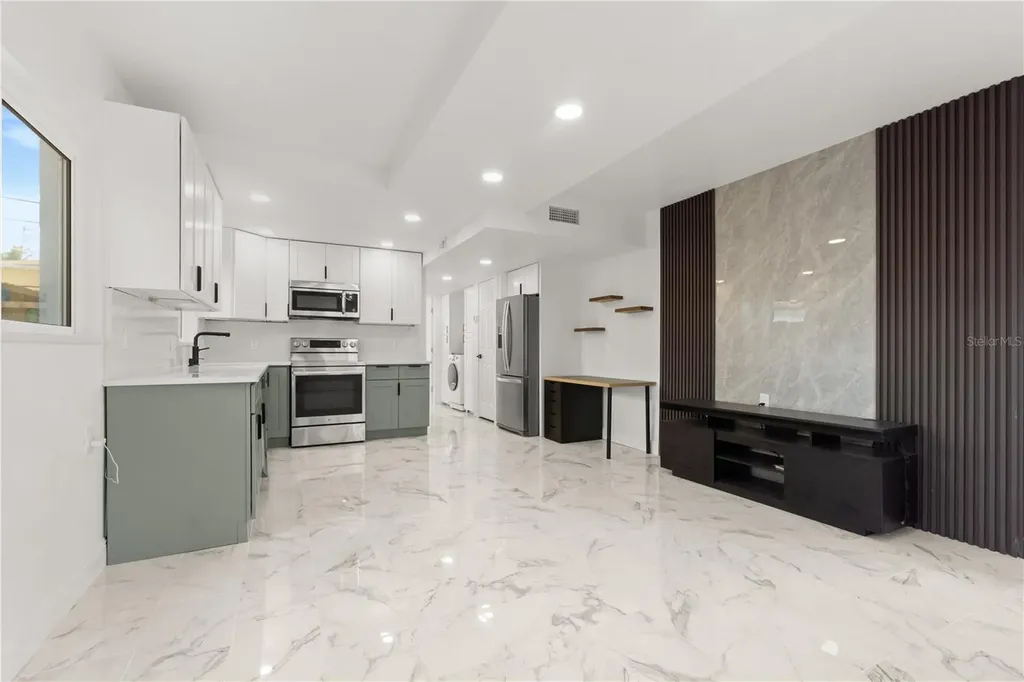 3675 Gulf Boulevard St Pete Beach FL 33706