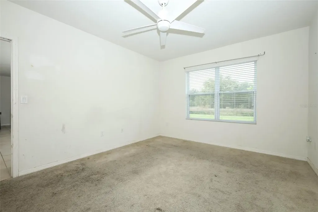 1864 Green Dragon Drive St Cloud FL 34771