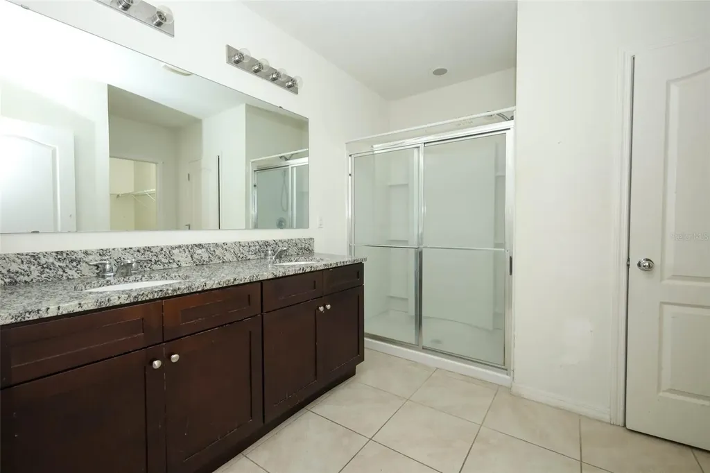 1864 Green Dragon Drive St Cloud FL 34771