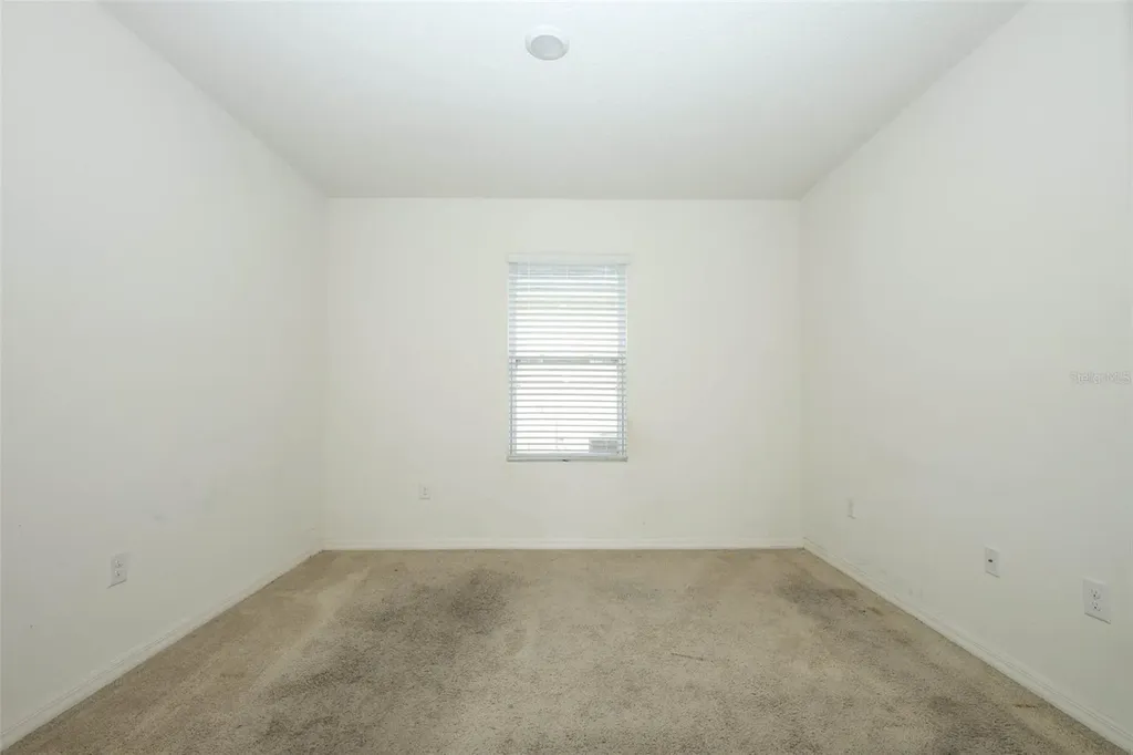 1864 Green Dragon Drive St Cloud FL 34771