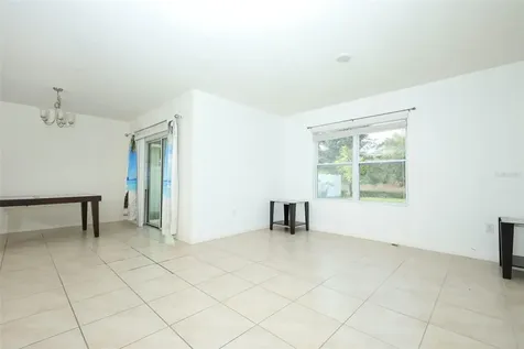 1864 Green Dragon Drive St Cloud FL 34771