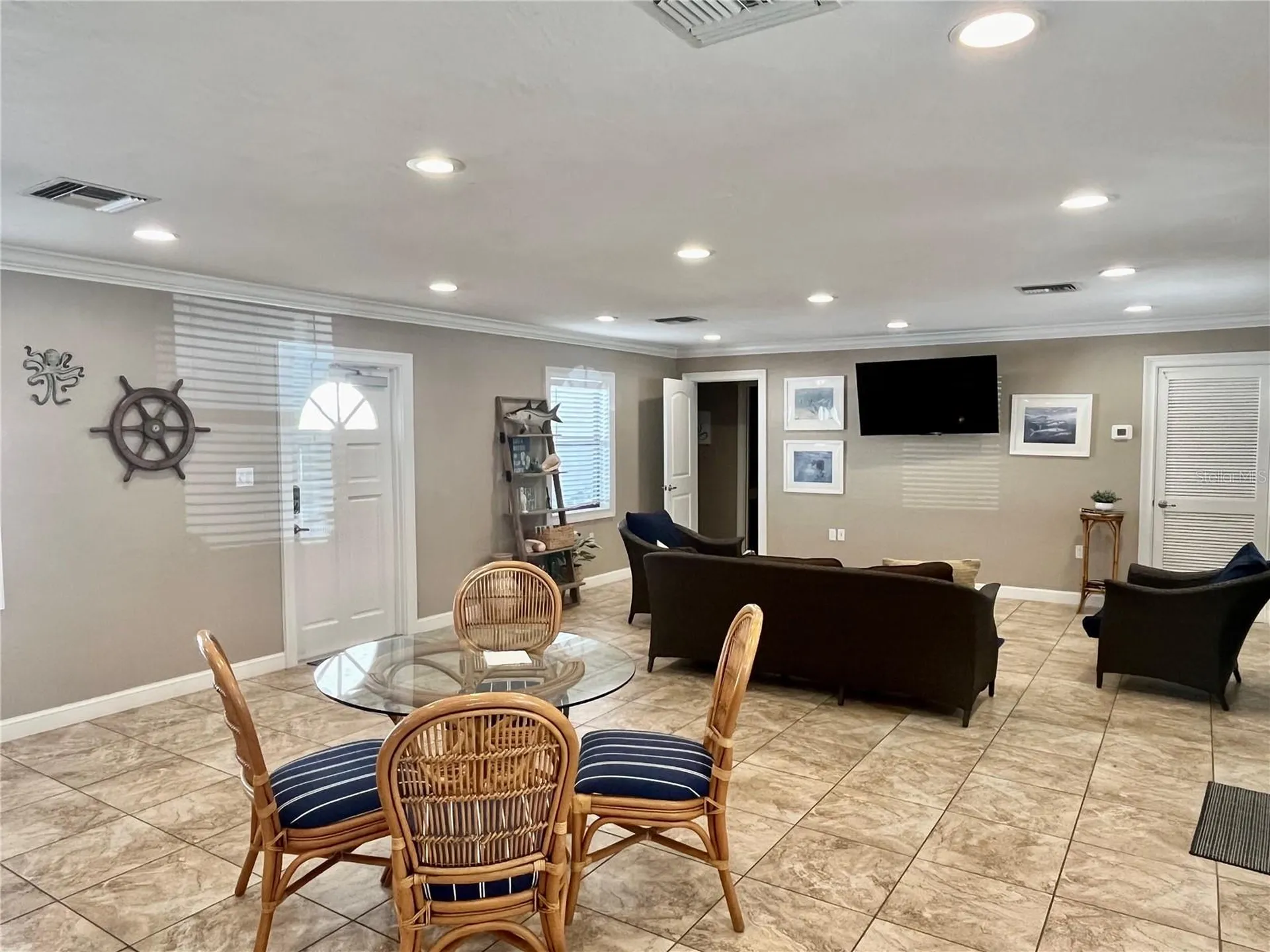 2100 N Peninsula Avenue New Smyrna Beach FL 32169