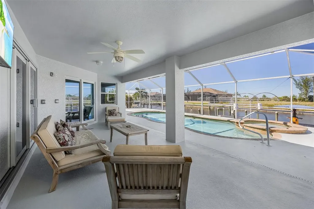 430 NW 39th Avenue Cape Coral FL 33993