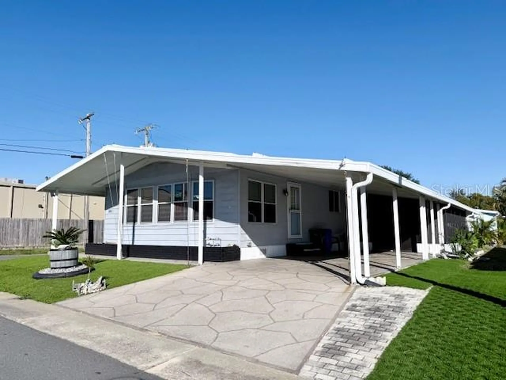 1011 Elizabeth Lane Lakeland FL 33809