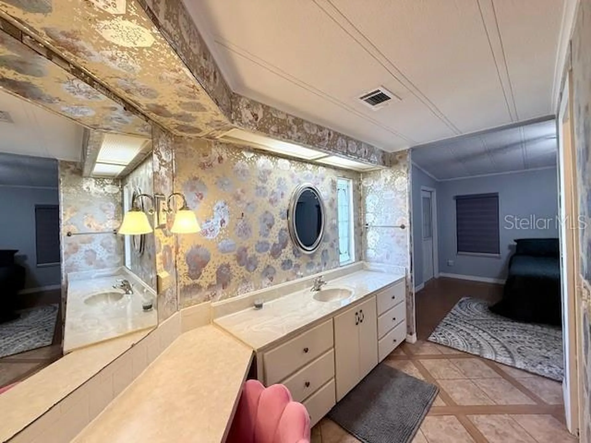 1011 Elizabeth Lane Lakeland FL 33809