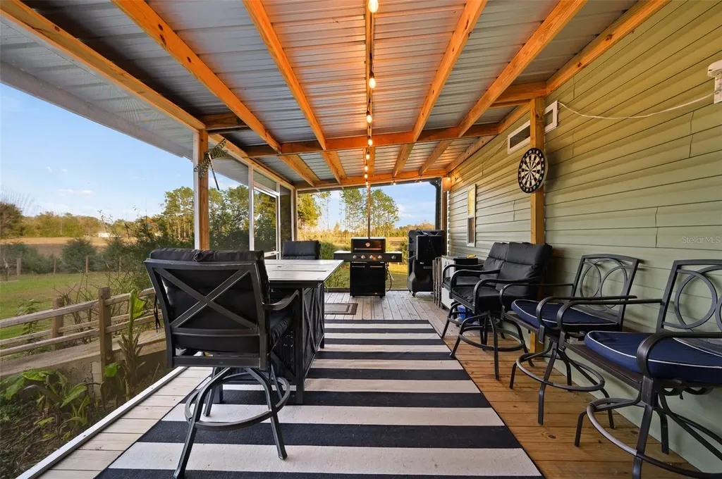 23016 NW 102nd Avenue Alachua FL 32615
