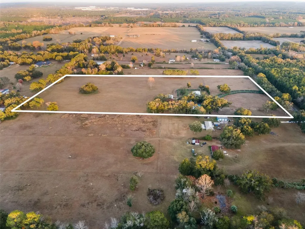 23016 NW 102nd Avenue Alachua FL 32615