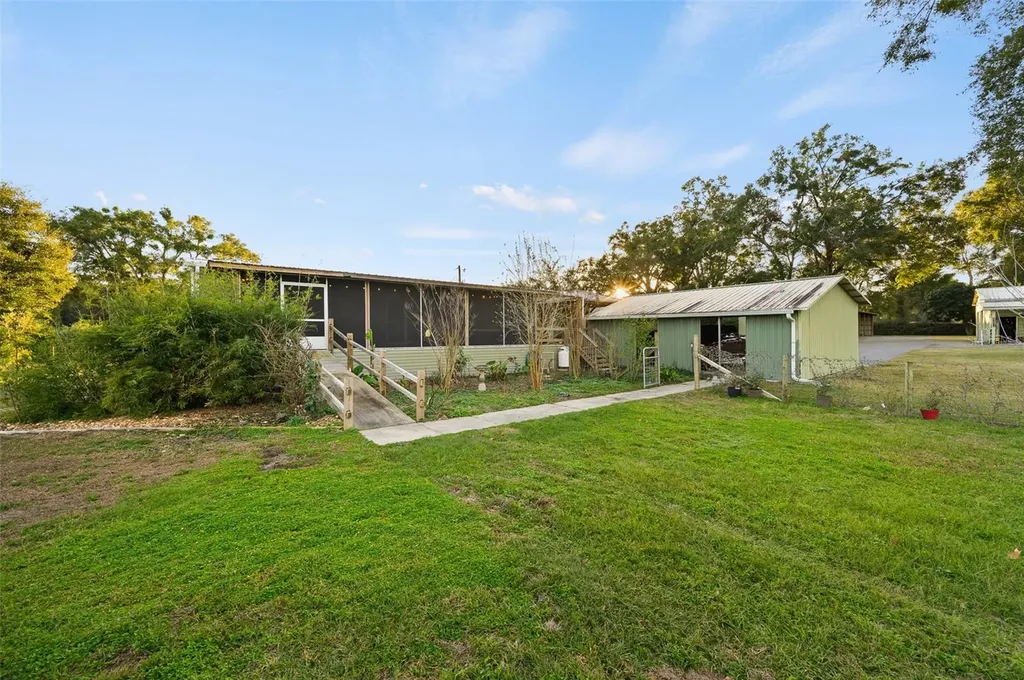 23016 NW 102nd Avenue Alachua FL 32615