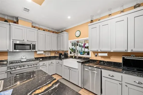 23016 NW 102nd Avenue Alachua FL 32615