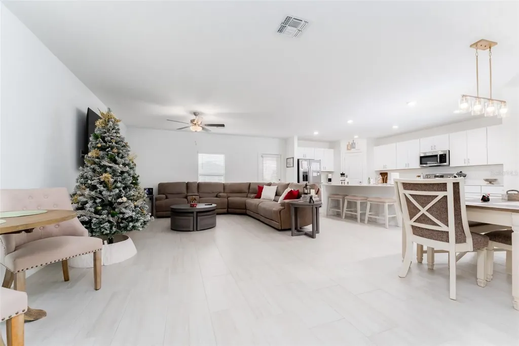 13310 Woodworth Way Riverview FL 33579