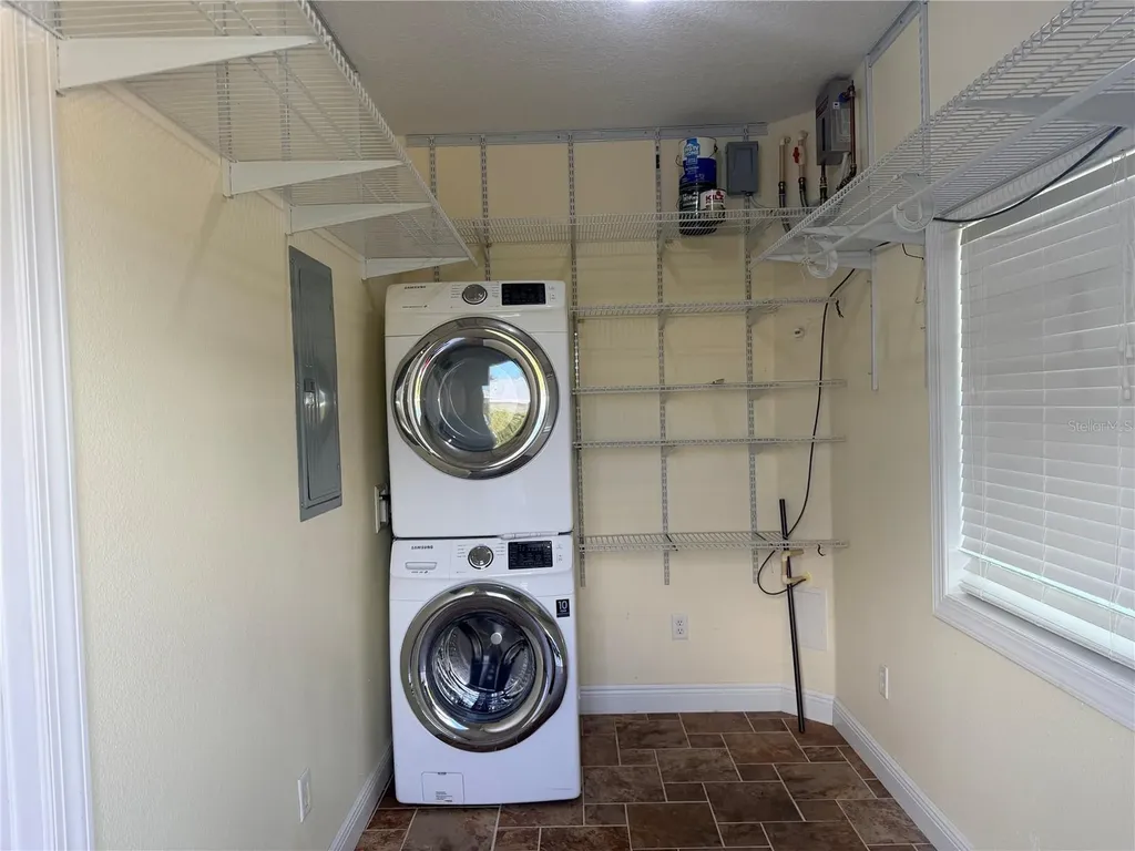 4697 SE 94th Avenue Webster FL 33597