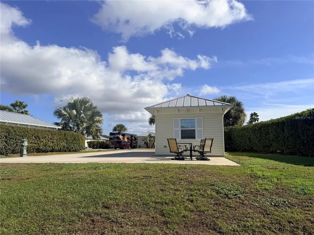 4697 SE 94th Avenue Webster FL 33597