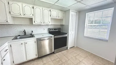 1900 68th Street N St Petersburg FL 33710