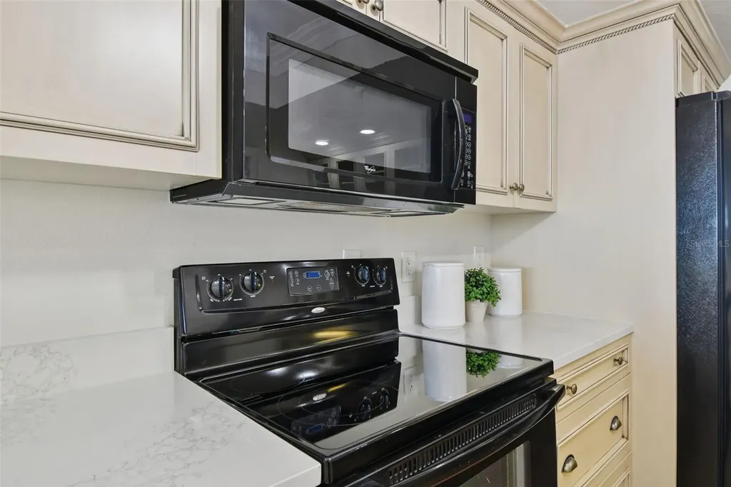1586 Gulf Boulevard Clearwater Beach FL 33767